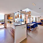 Lapis - Kalkan *